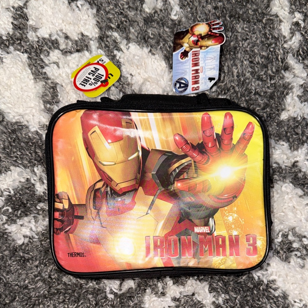 NWT Thermos Iron Man 3 Red and Yellow Lunch Kid’s Bag with top handle
